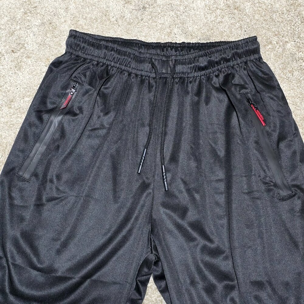 Large Light Weight Running Pant - Tie Waist and Zip Pockets Black - Picture 2 of 4